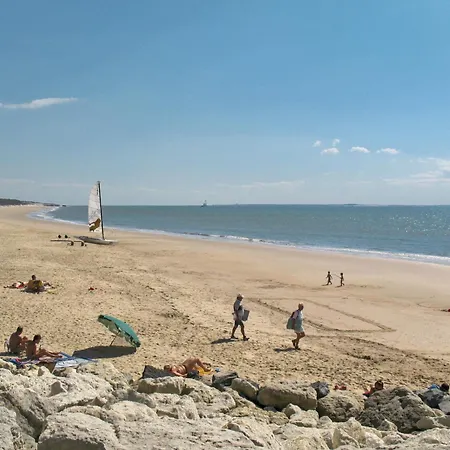 Hébergement de vacances Les Charmilles-15 By Interhome